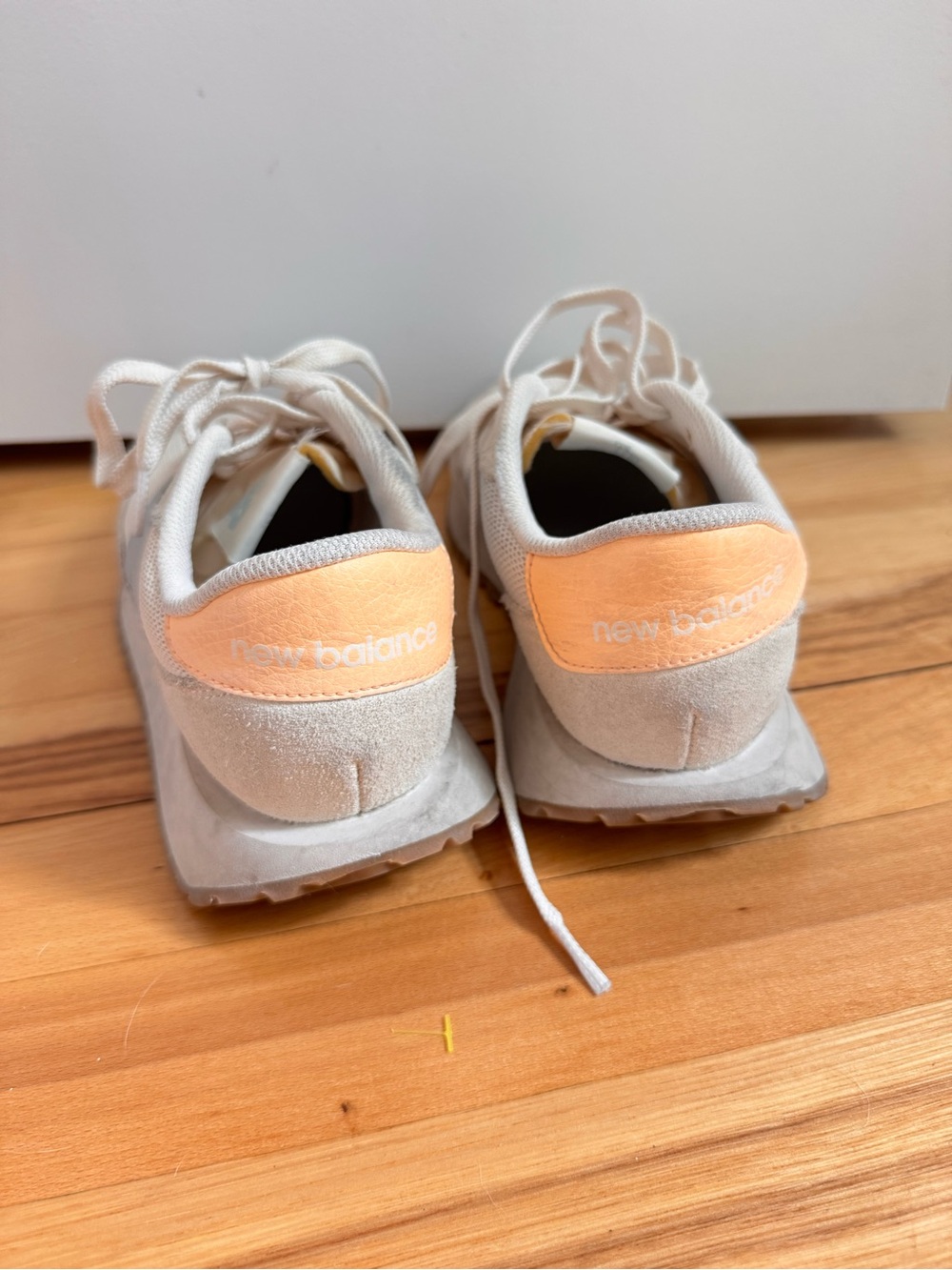 New Balance women’s 237 sneakers in Angora Light Mango - Picture 8 of 8